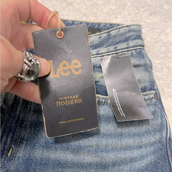 NWT Women’s Size 26 X 27 Lee Vintage Modern High Rise Straight Leg Ankle Jeans - Picture 11 of 14